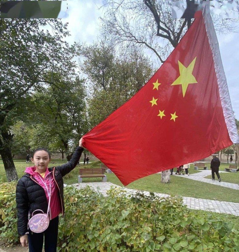 龙炎飞